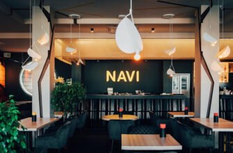 Ресторан японської кухні NAVI Sushi Bar у Лиманці
