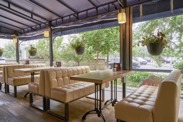 Ресторан суші в Києві: Євразія на Позняках