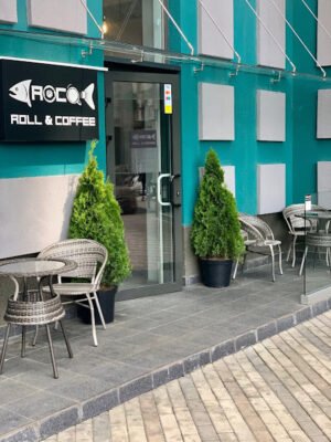 “ROCO Sushi Київ – доставка суші з ресторану японської кухні”