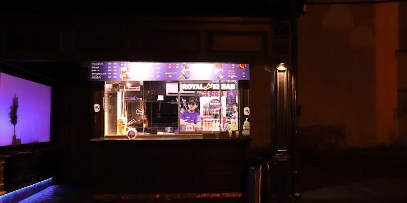 Кебаб у Львові: Заклад швидкого харчування на проспекті