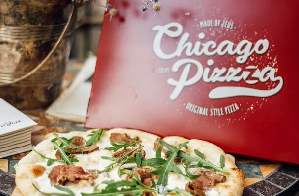 Доставка піци у Львові: Смакуйте легендарну Chicago Pizza