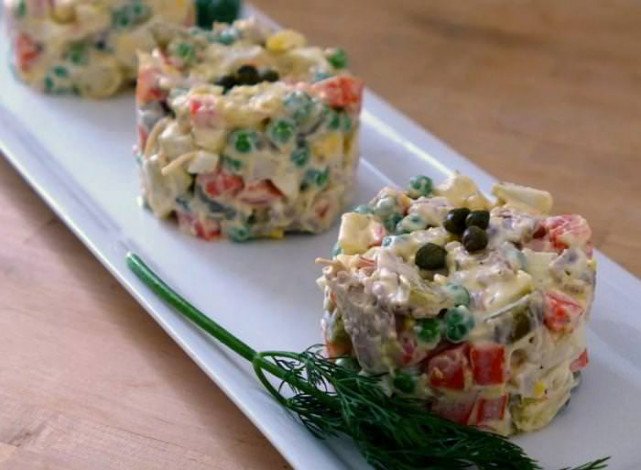 Історія салату Олівє — 8 кращих рецептів