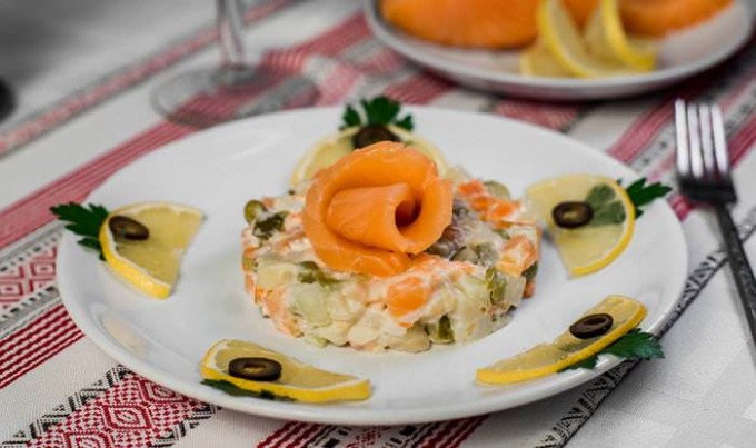 Історія салату Олівє — 8 кращих рецептів