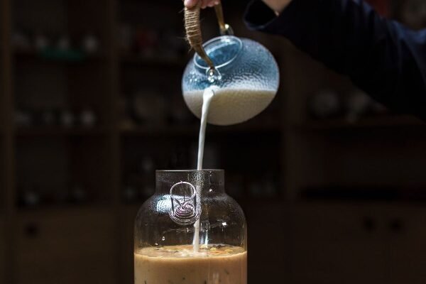 Рецепт чаю з молоком: покрокова інструкція для ідеального напою