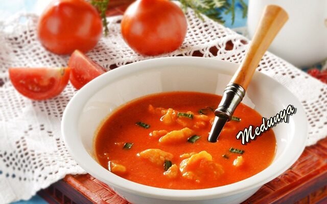 Простий рецепт помідорового супу: покрокова інструкція приготування