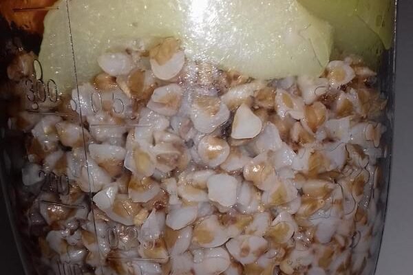 Найкращий рецепт гречаної каші для немовлят: покроковий гід Найкращий рецепт гречаної каші для немовлят: покроковий гід