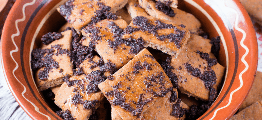 Рецепт традиційних шуликів з маком: прості кроки приготування дома Рецепт традиційних шуликів з маком: прості кроки приготування дома