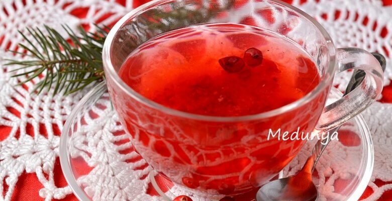 Рецепт приготування корисного журавлинного чаю в домашніх умовах