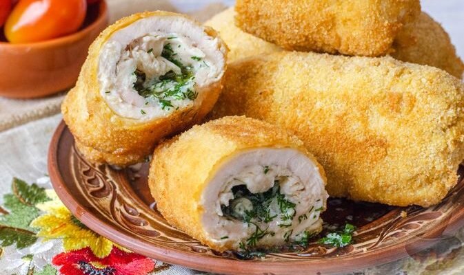 Рецепт котлет по-київськи: покрокове приготування вдома Рецепт котлет по-київськи: покрокове приготування вдома