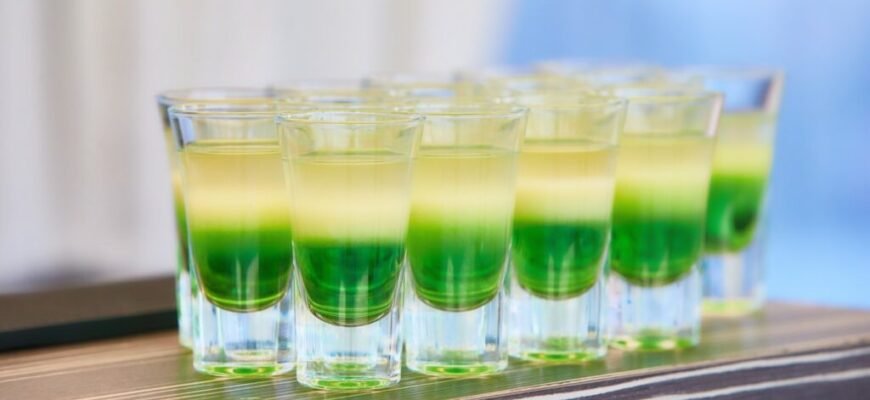 Рецепт коктейлю “Зелений мексиканець”: покрокова інструкція приготування Рецепт коктейлю “Зелений мексиканець”: покрокова інструкція приготування