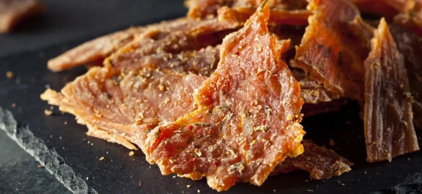 Рецепт приготування смачних м’ясних чіпсів вдома: поради та інгредієнти