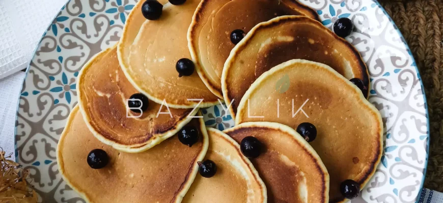 Рецепт пухких панкейків без молока: прості кроки приготування