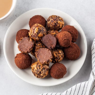 Рецепти трюфелів: Приготування вишуканого десерту вдома Рецепти трюфелів: Приготування вишуканого десерту вдома