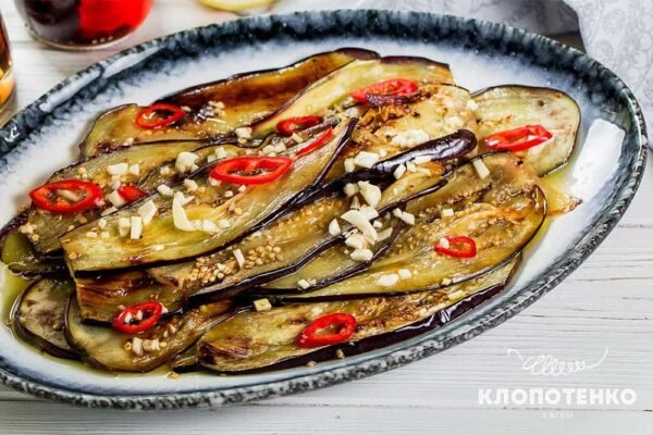 Як готувати баклажани: прості рецепти та секрети приготування Як готувати баклажани: прості рецепти та секрети приготування