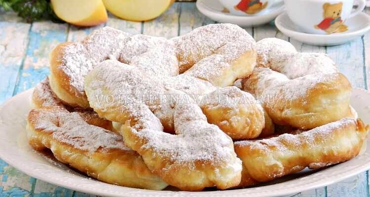 Рецепт пухких вергунів на кефірі: смачна домашня випічка Рецепт пухких вергунів на кефірі: смачна домашня випічка