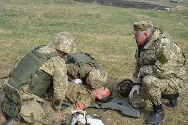 Тактична допомога: що це і чому вона важлива для вашої безпеки? Тактична допомога: що це і чому вона важлива для вашої безпеки?